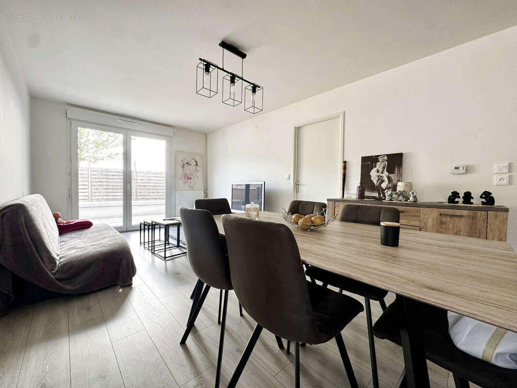 Appartement à LOUVRES