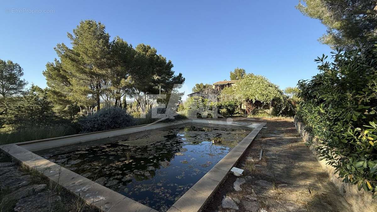 Maison à VILLEVEYRAC