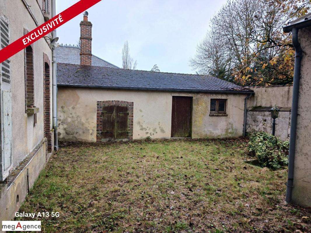 Maison à LONGNY-AU-PERCHE