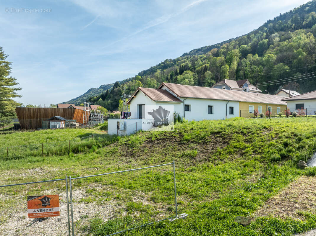 Terrain à ALLEVARD