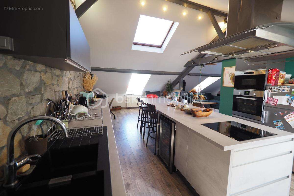 Appartement à AIX-LES-BAINS