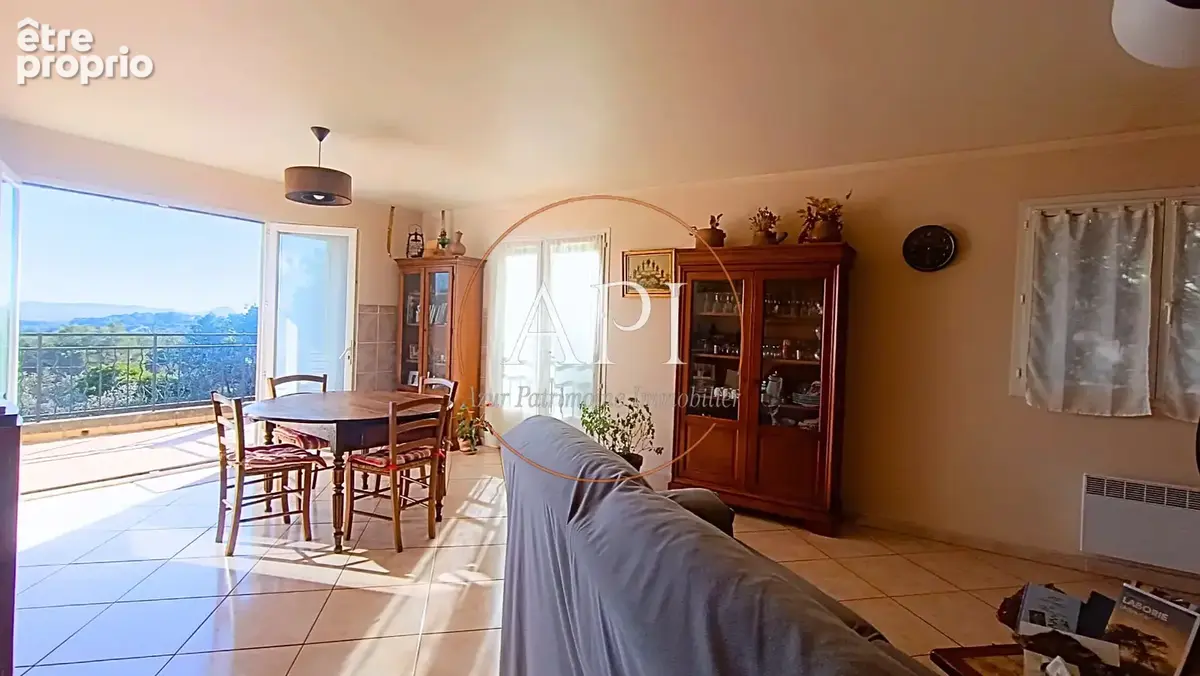 Jolie maison de 130 m2 sur 2800 m2 de terrain à Seillans - photo 9