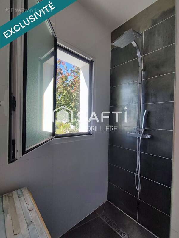 Photo 5 - Maison à CAMIAC-ET-SAINT-DENIS