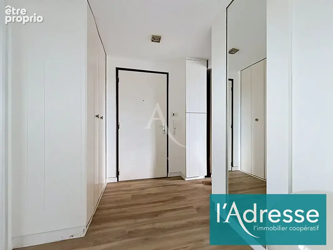 Appartement 4 pièces - 100 m²  - 3 chambres - photo 2