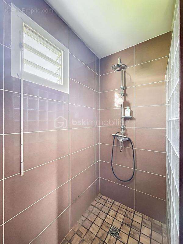 Appartement à LE GOSIER