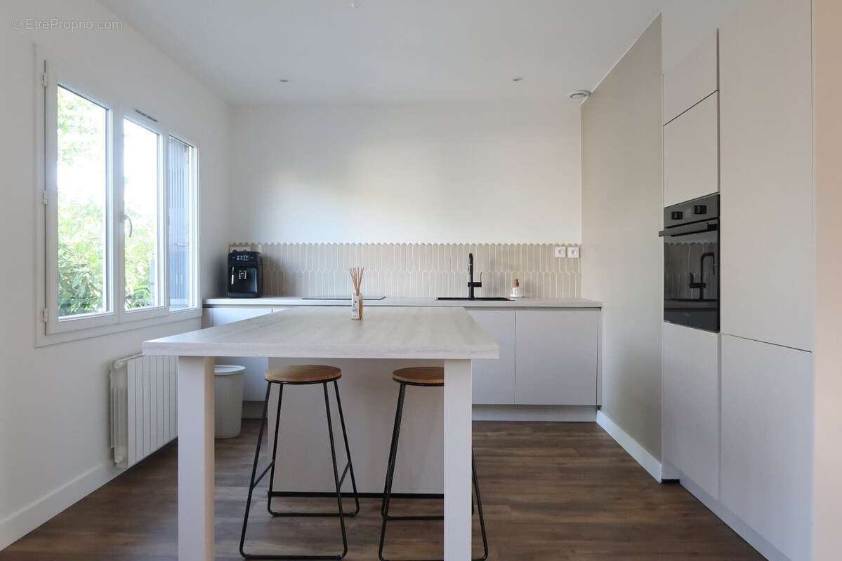 Maison à BOISSET-LES-MONTROND