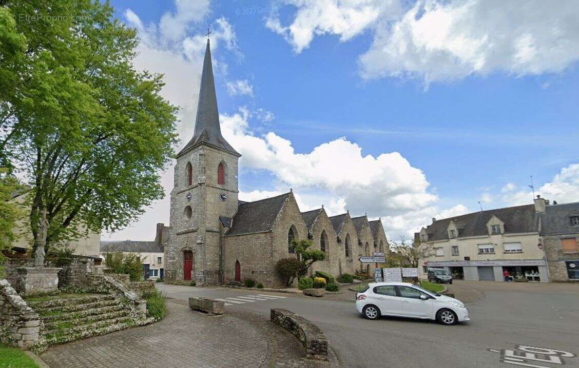 Terrain à MALANSAC