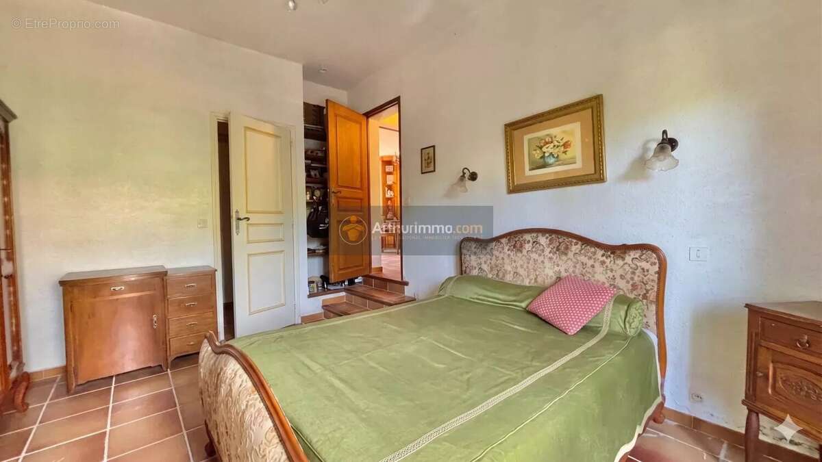 Maison à FREJUS