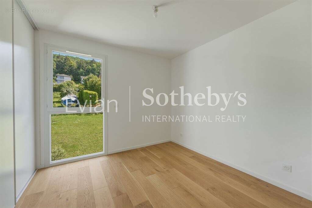 Appartement à EVIAN-LES-BAINS