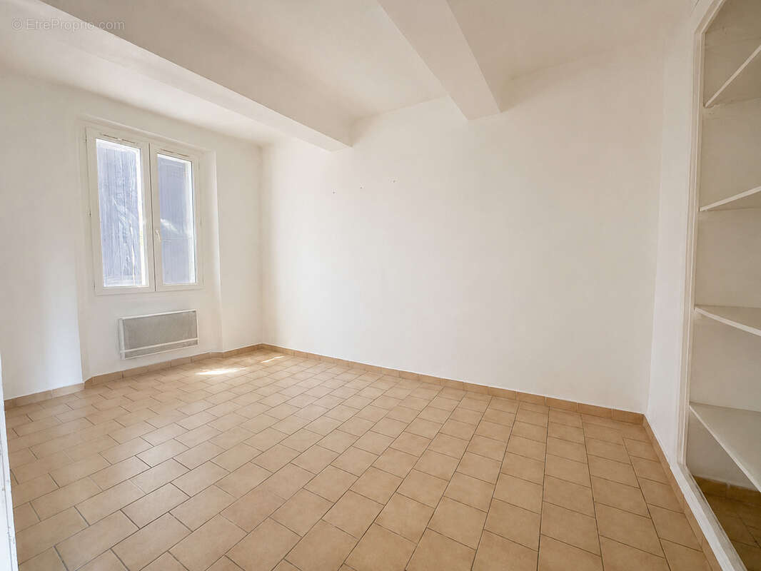 Appartement à PIGNANS