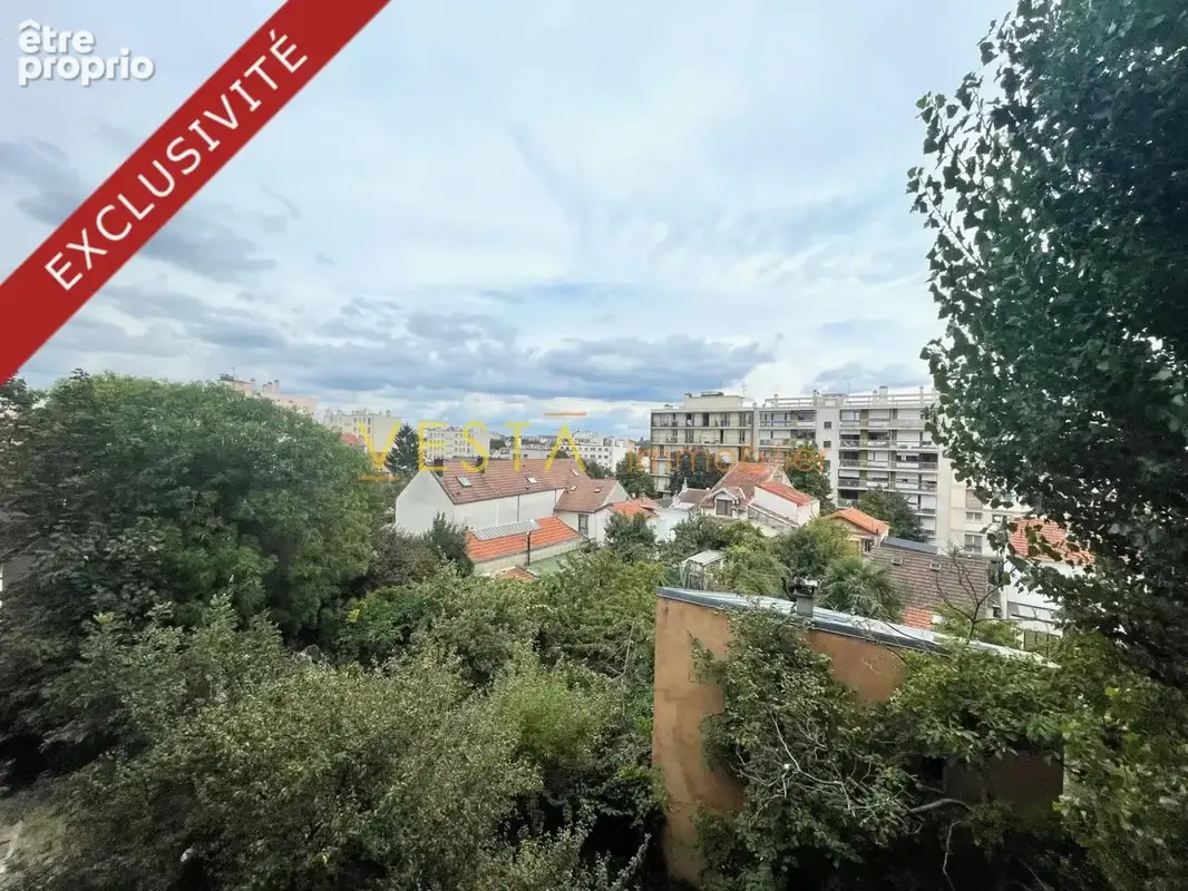 vue - Appartement à MONTREUIL