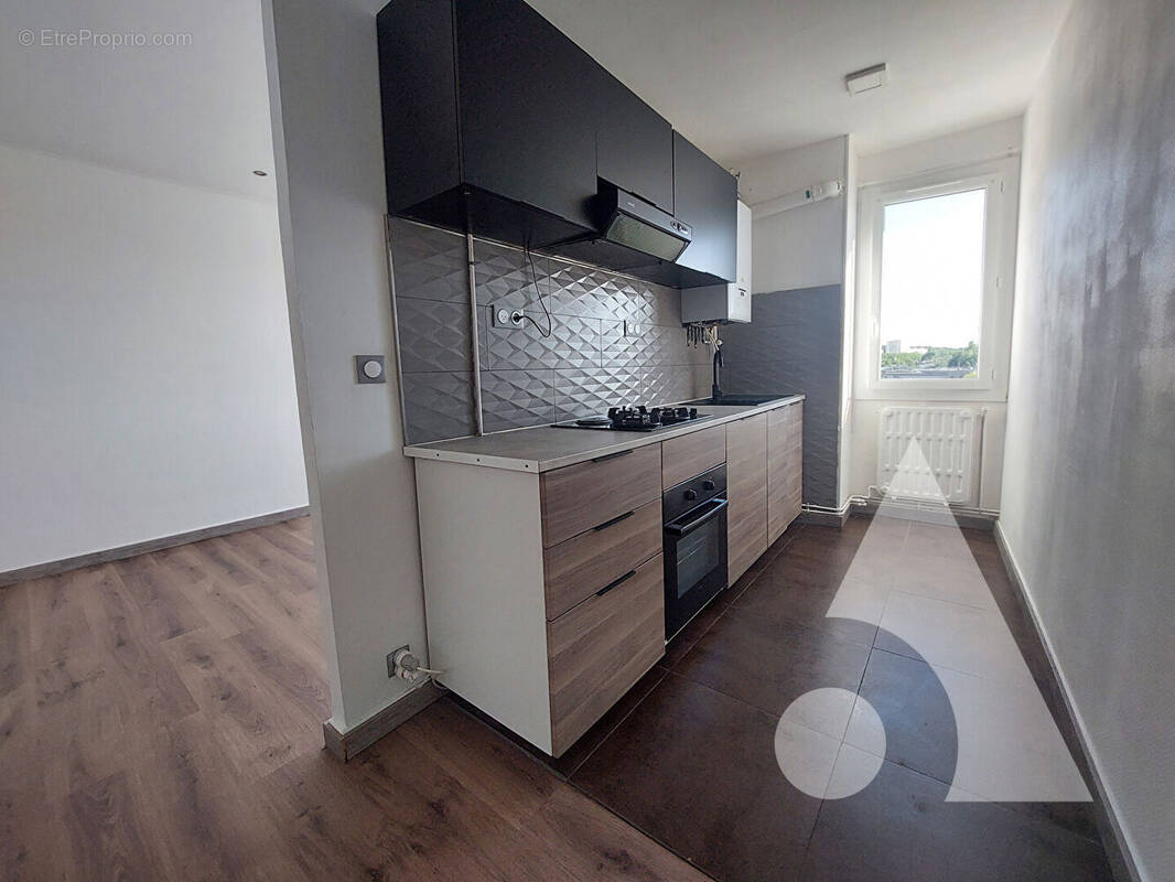 Appartement à CREPY-EN-VALOIS