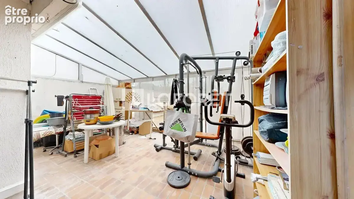Terrasse + veranda +  box gare rer a 5 mn - photo 6