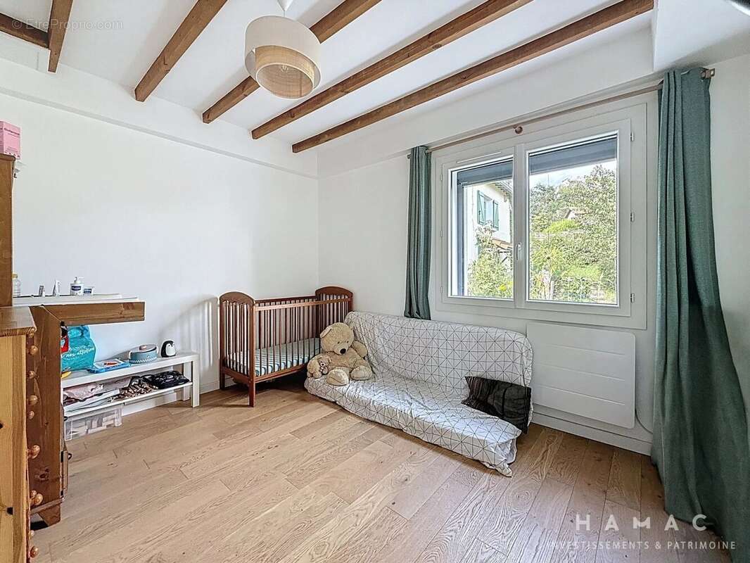 Maison à LA MULATIERE