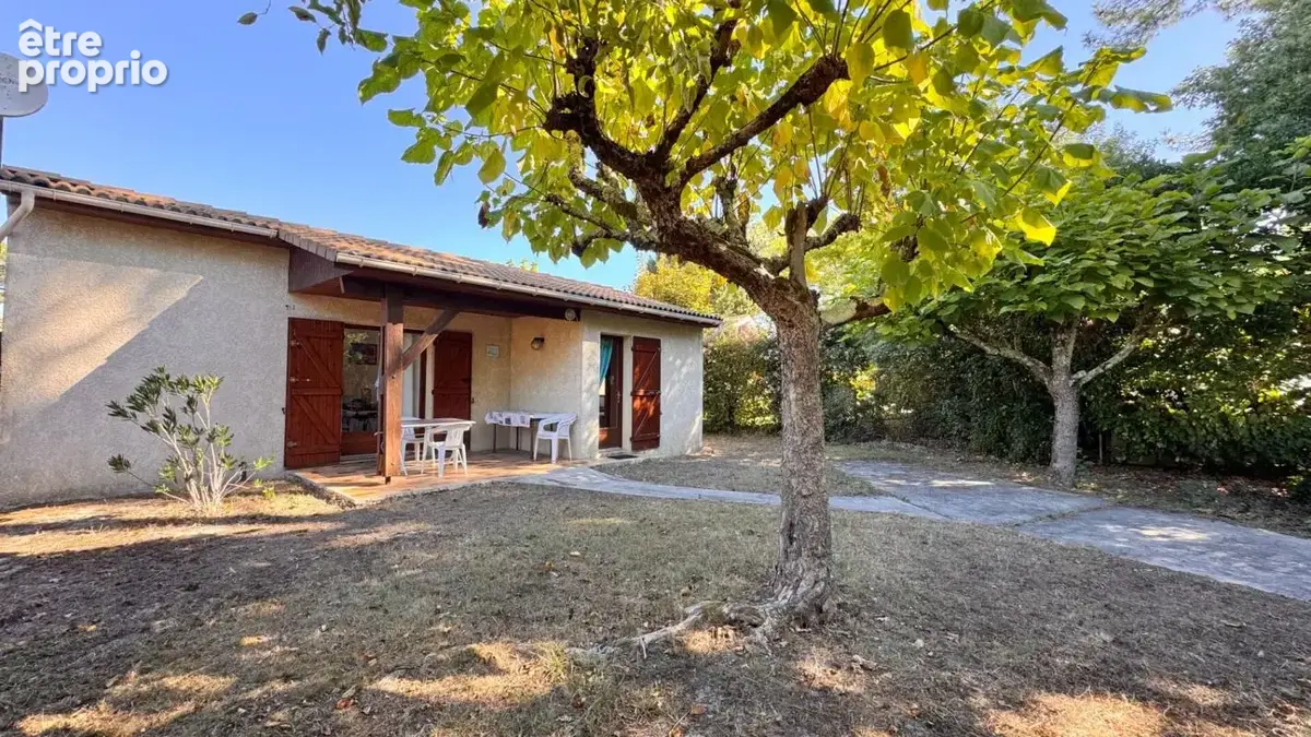 Maison à ARES
