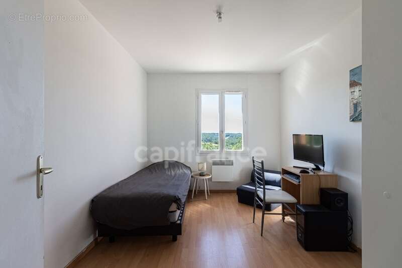 Maison à NOTRE-DAME-DE-SANILHAC