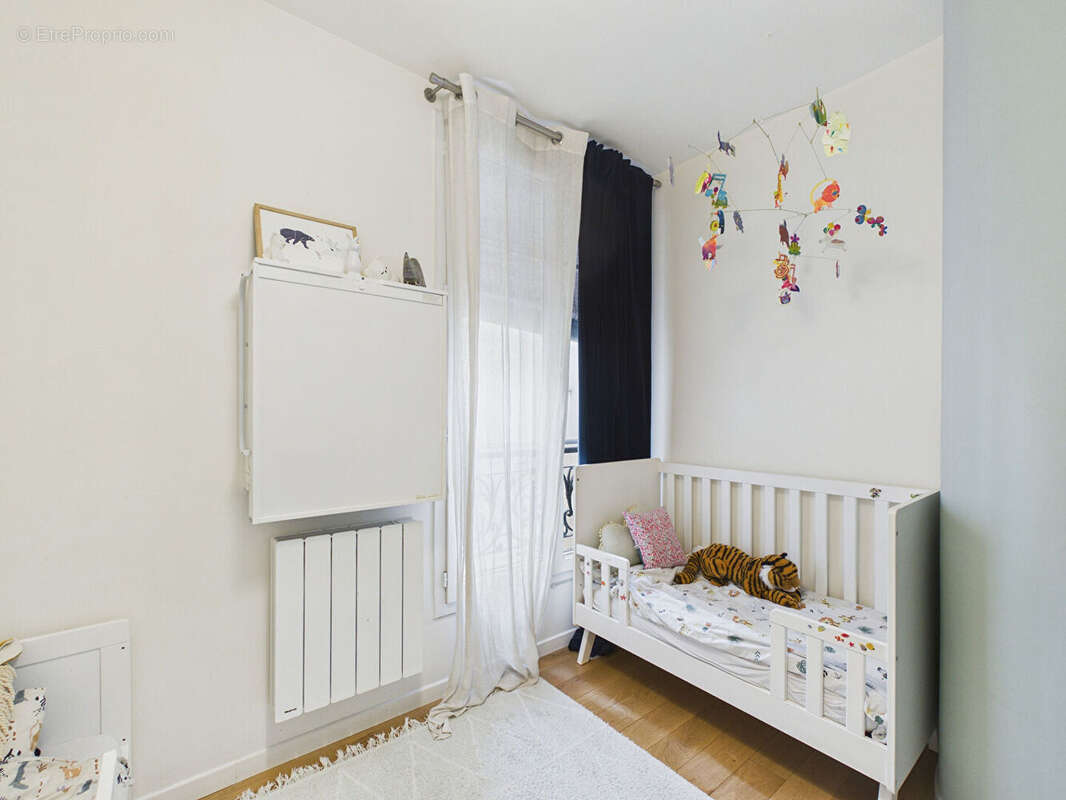 Appartement à PARIS-9E