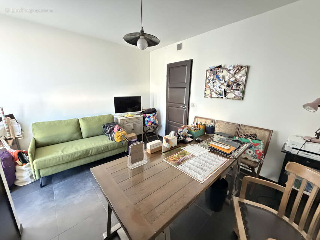 Appartement à SAINT-MAUR-DES-FOSSES