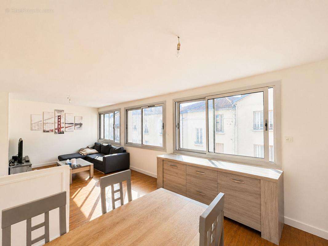 Appartement 4 pièces avec garage et cave - photo 2