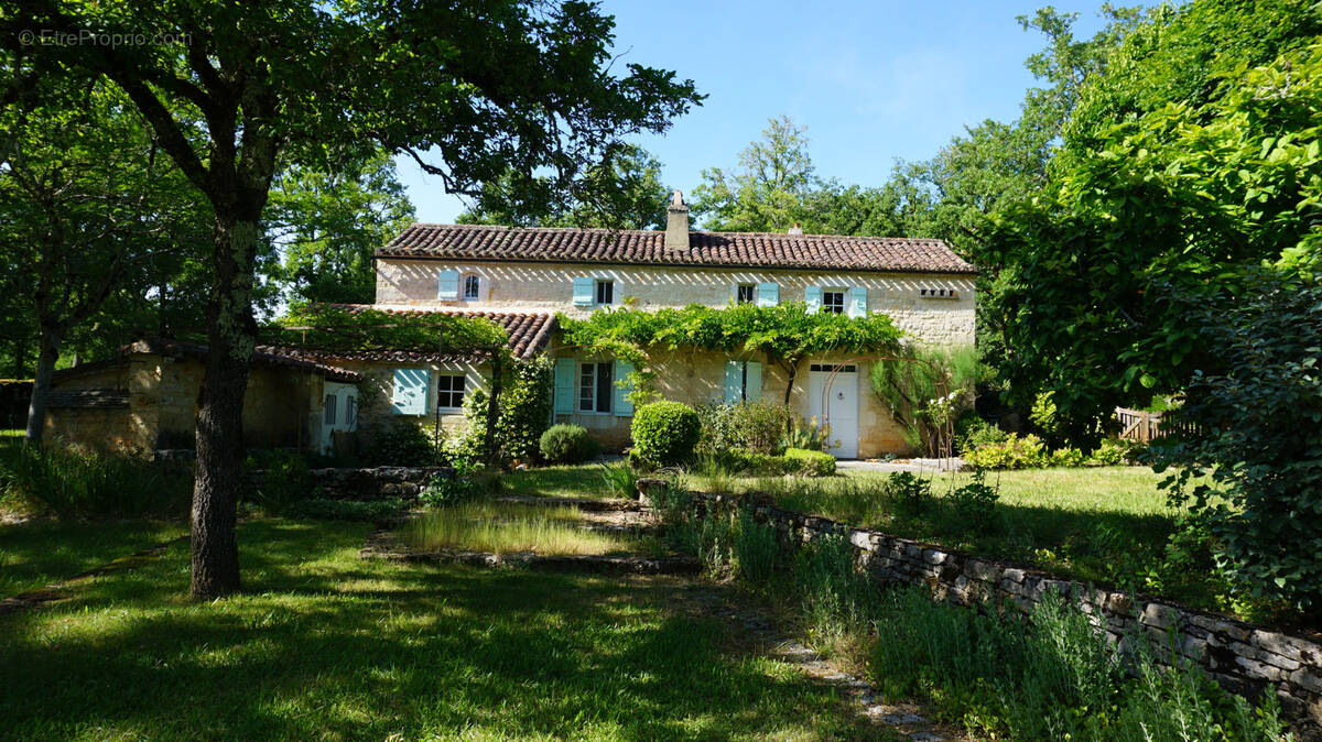 Maison à ESCLAUZELS