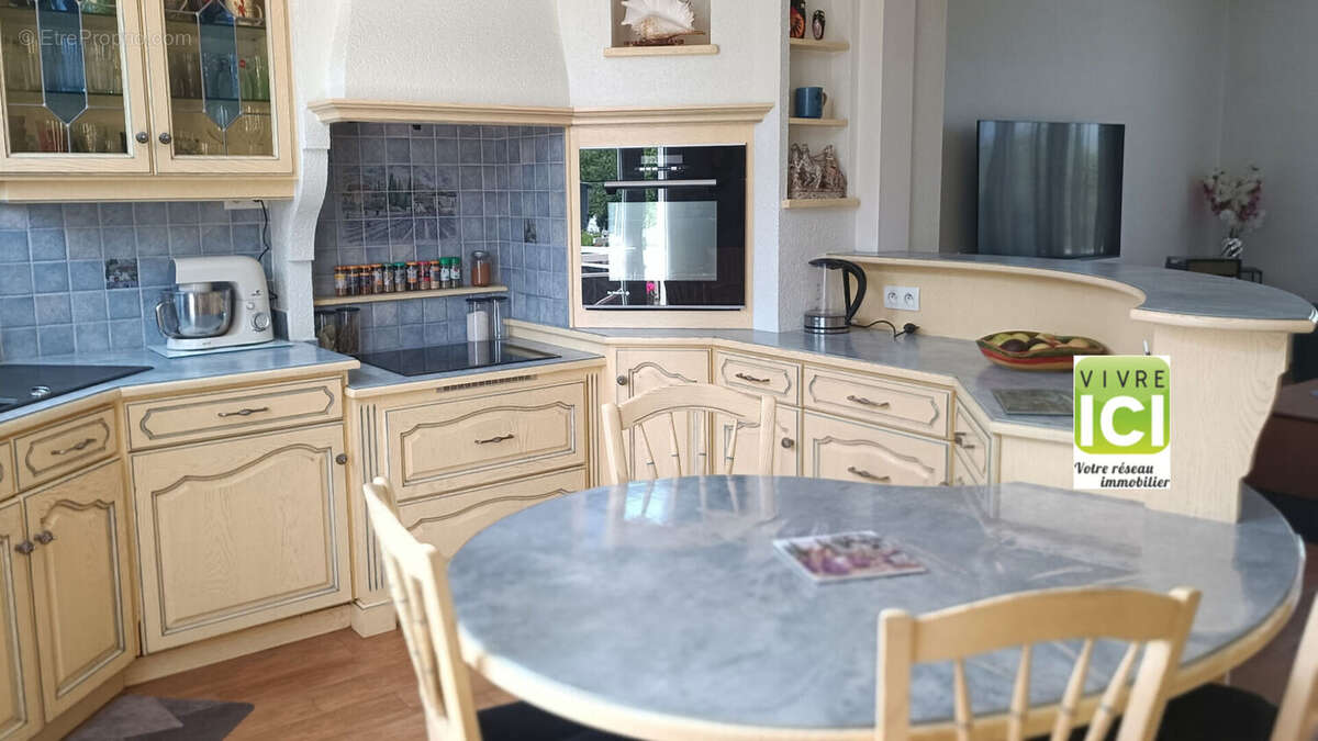 Maison Divatte Sur Loire 206 m2 - photo 9