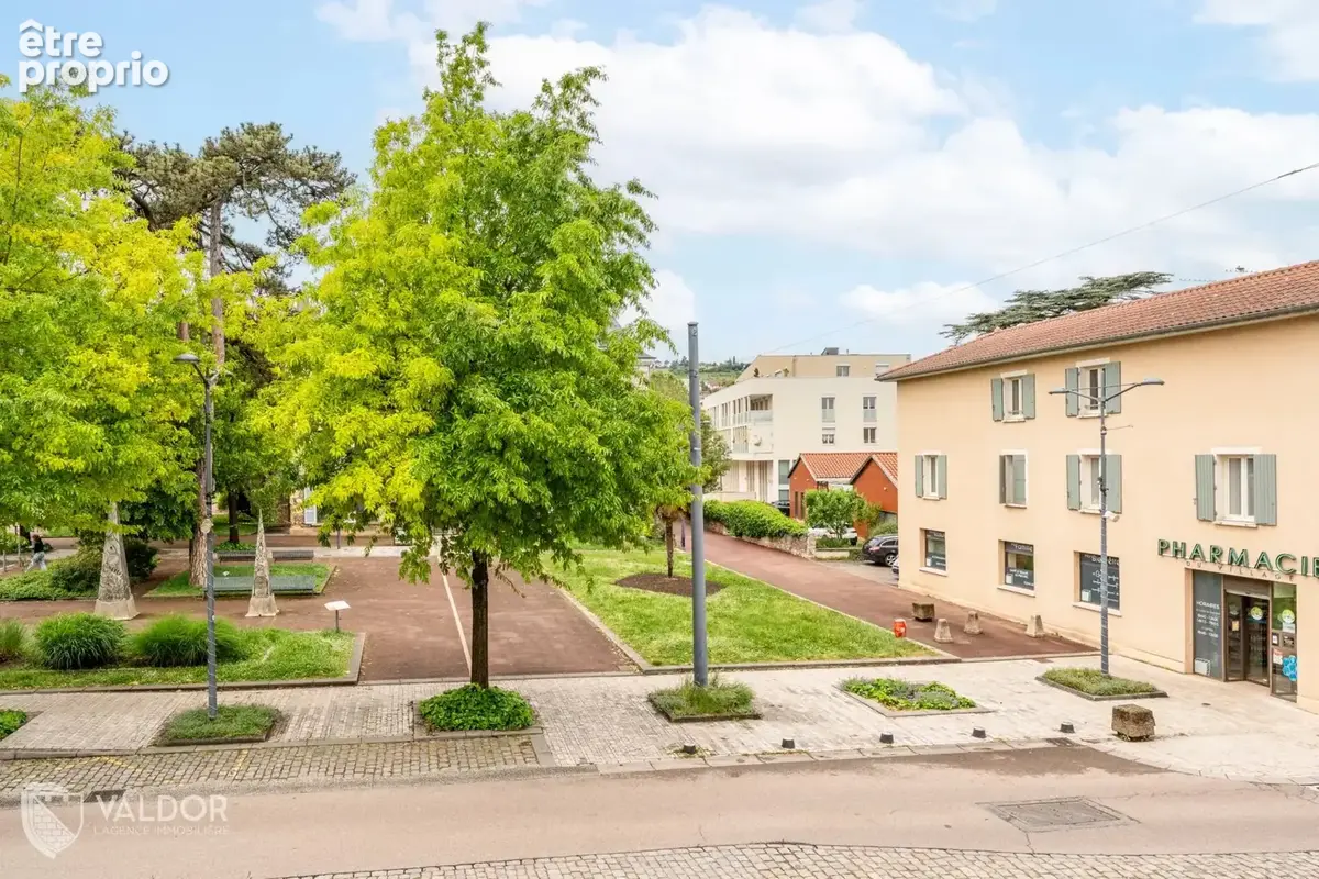 Appartement à ANSE