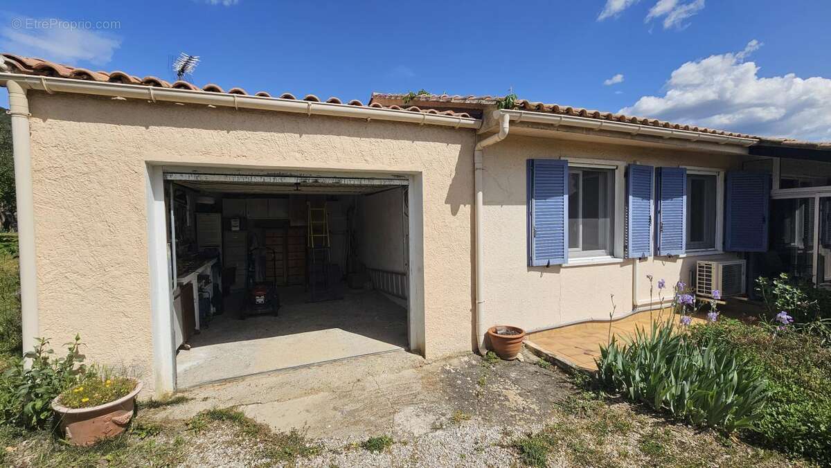 Maison à LE VAL