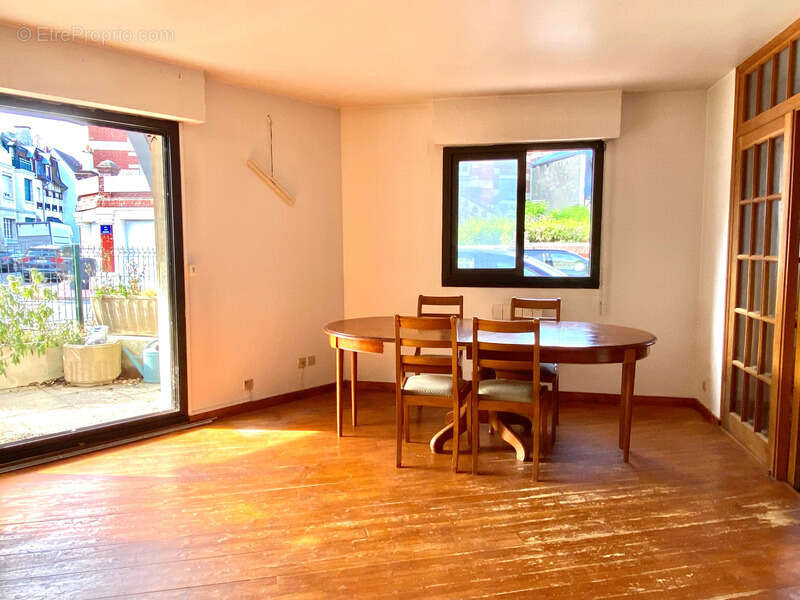 Appartement à DEAUVILLE