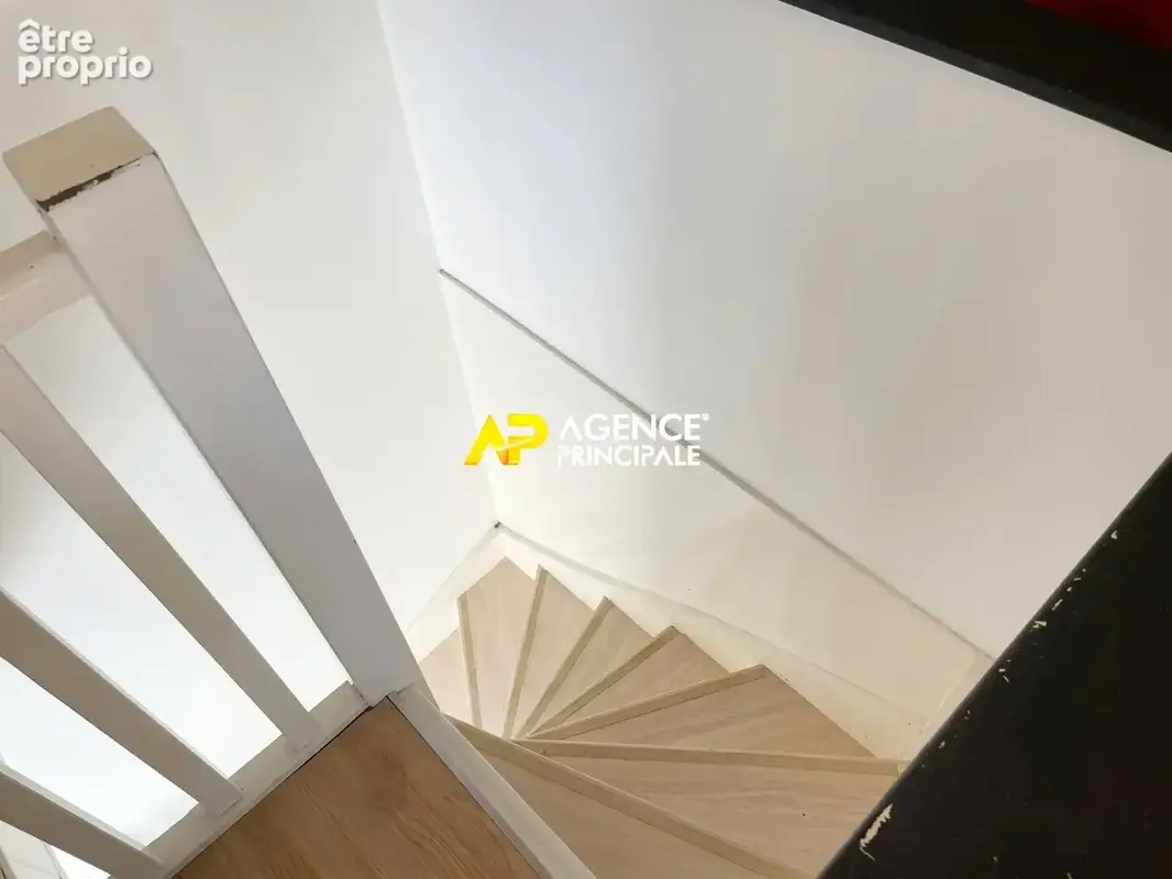 Sartrouville - Le Fresnay Vieux Pays - Appartement 5 pièces 96.64 m2 - photo 18