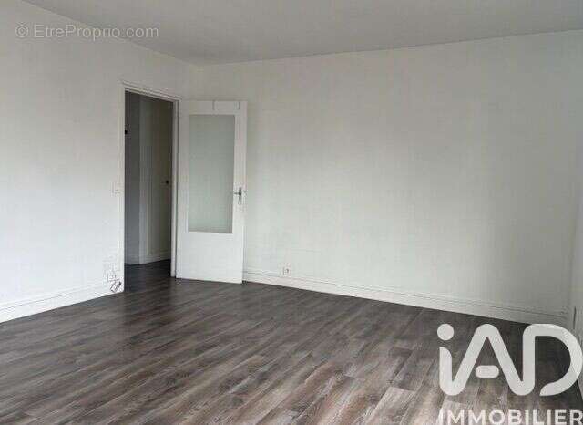 Appartement 50 m² à Paris-14e  - photo 4