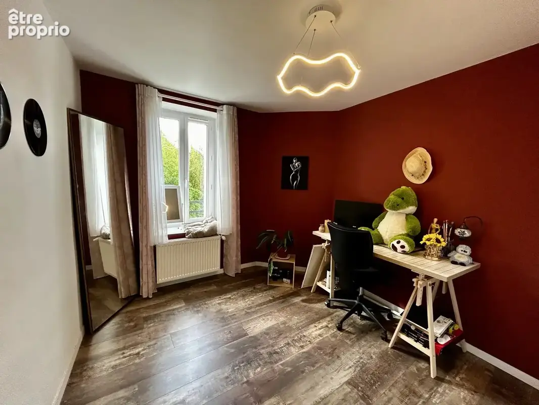 Maison familiale avec 5 chambres et garage - photo 6