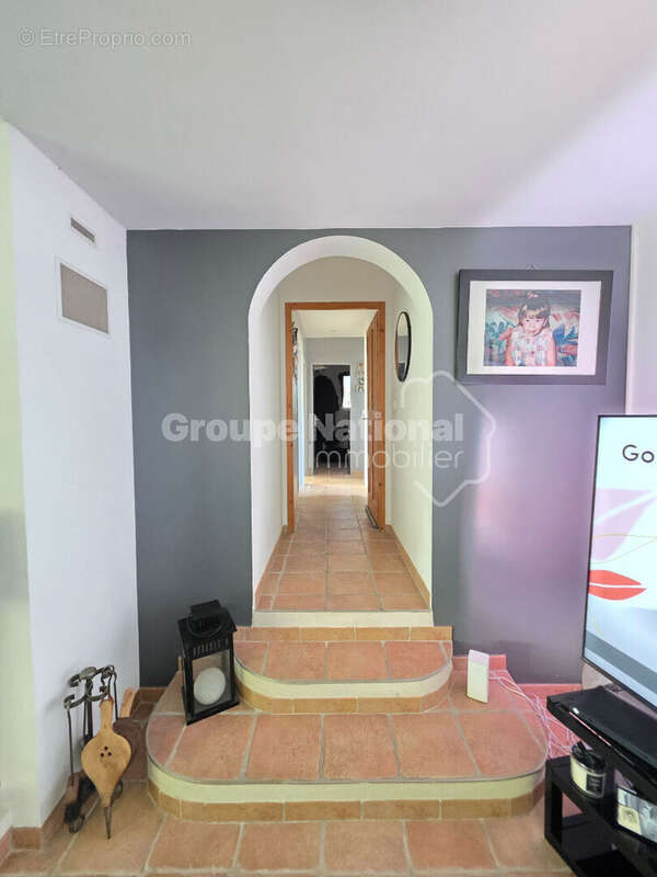 Maison à VINON-SUR-VERDON