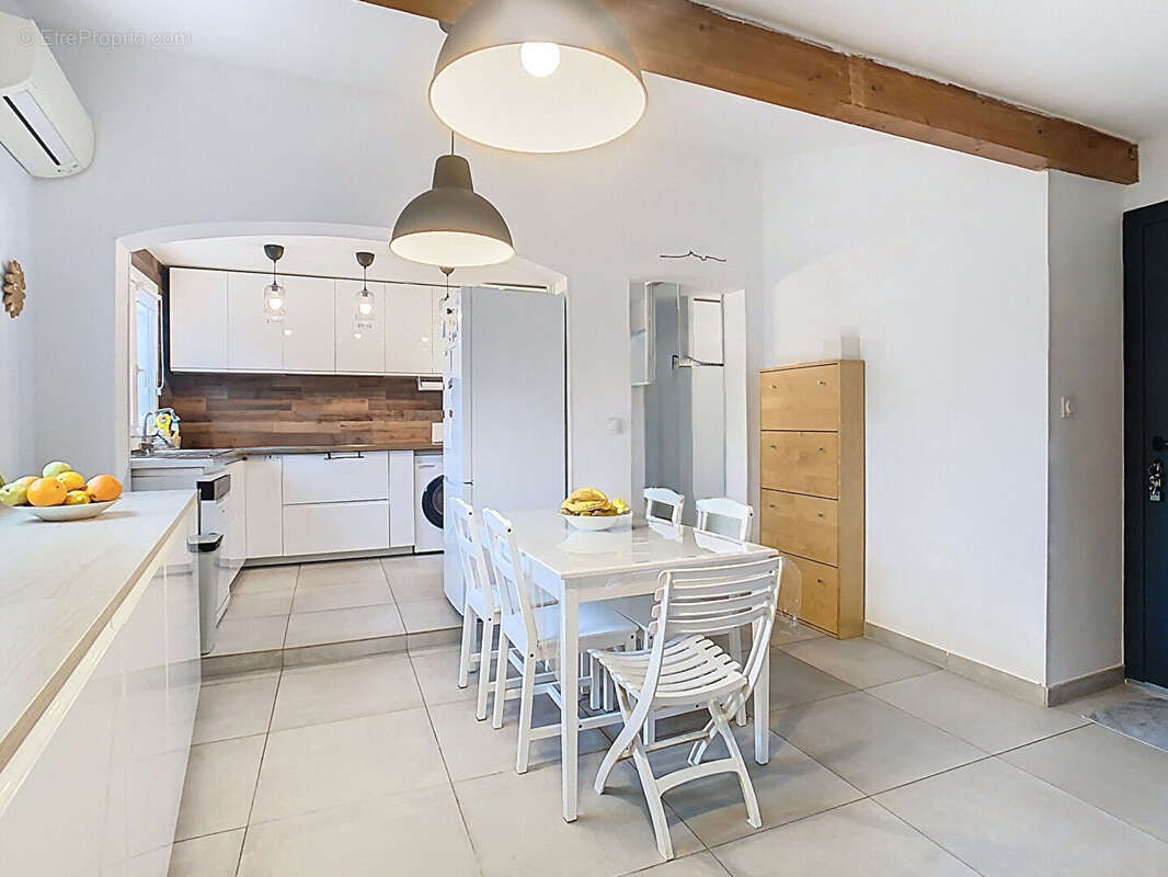 Maison à GIGNAC-LA-NERTHE