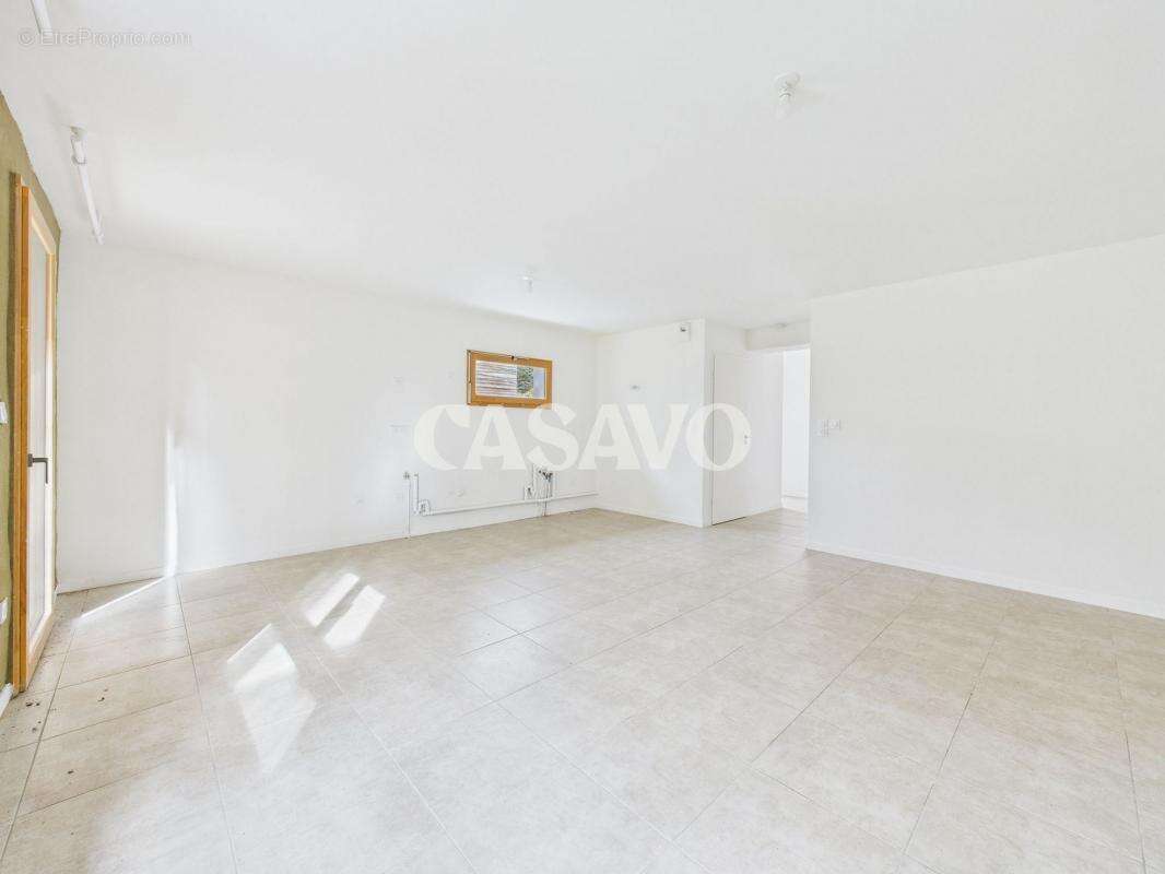 Appartement à AMBARES-ET-LAGRAVE