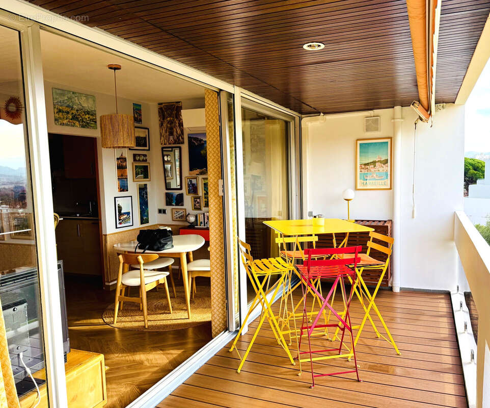 Appartement à MARSEILLE-8E