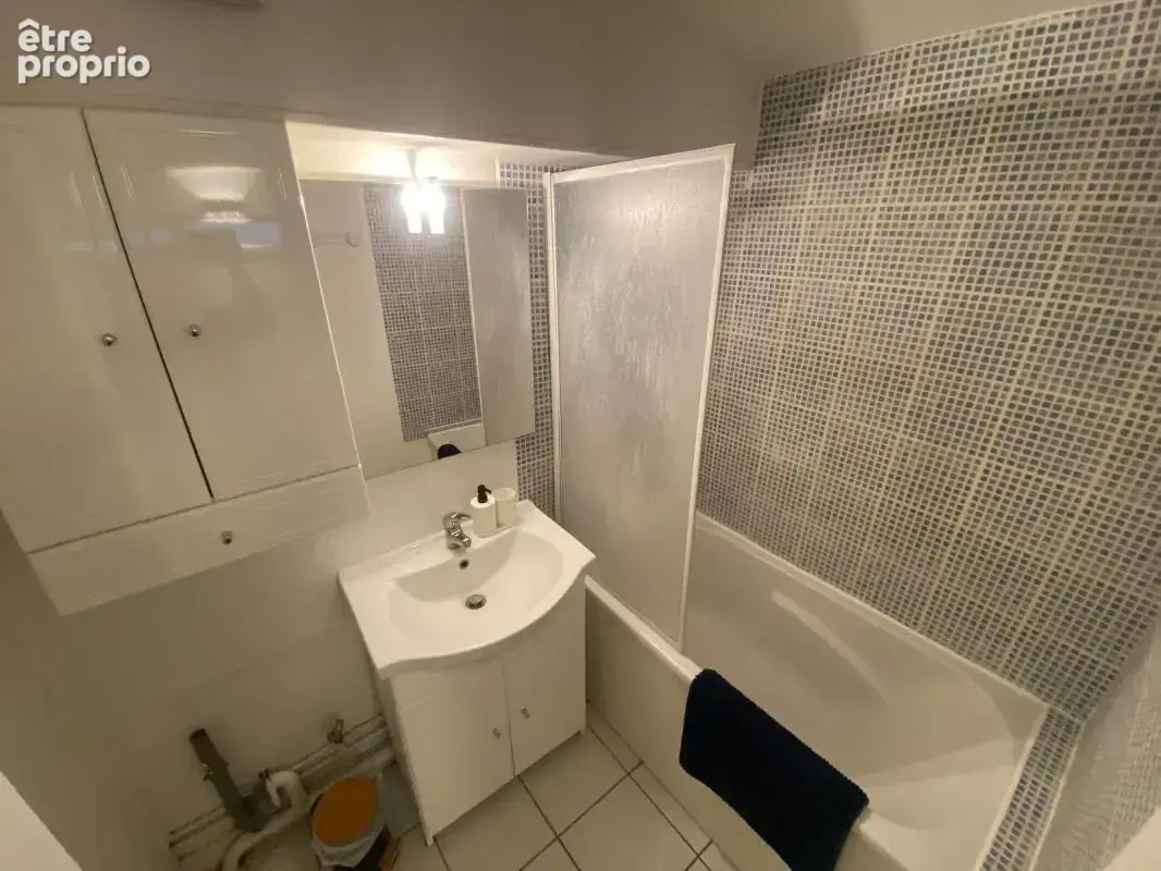 Rouen – Appartement 43m² rez-de-jardin  Meublé  LCD  Parking  126 000€ - photo 10