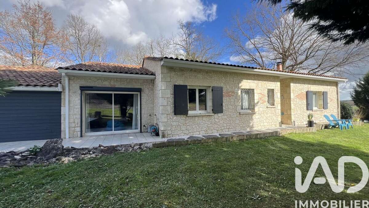 Maison 145 m² à Margueron  - photo 2