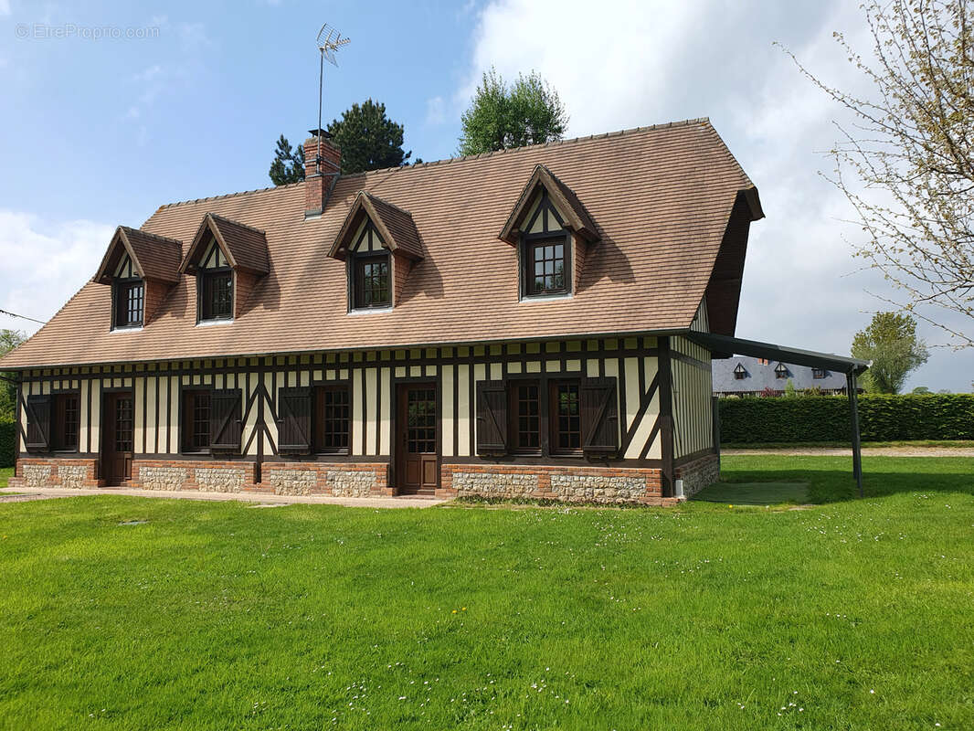 Maison à CORMEILLES
