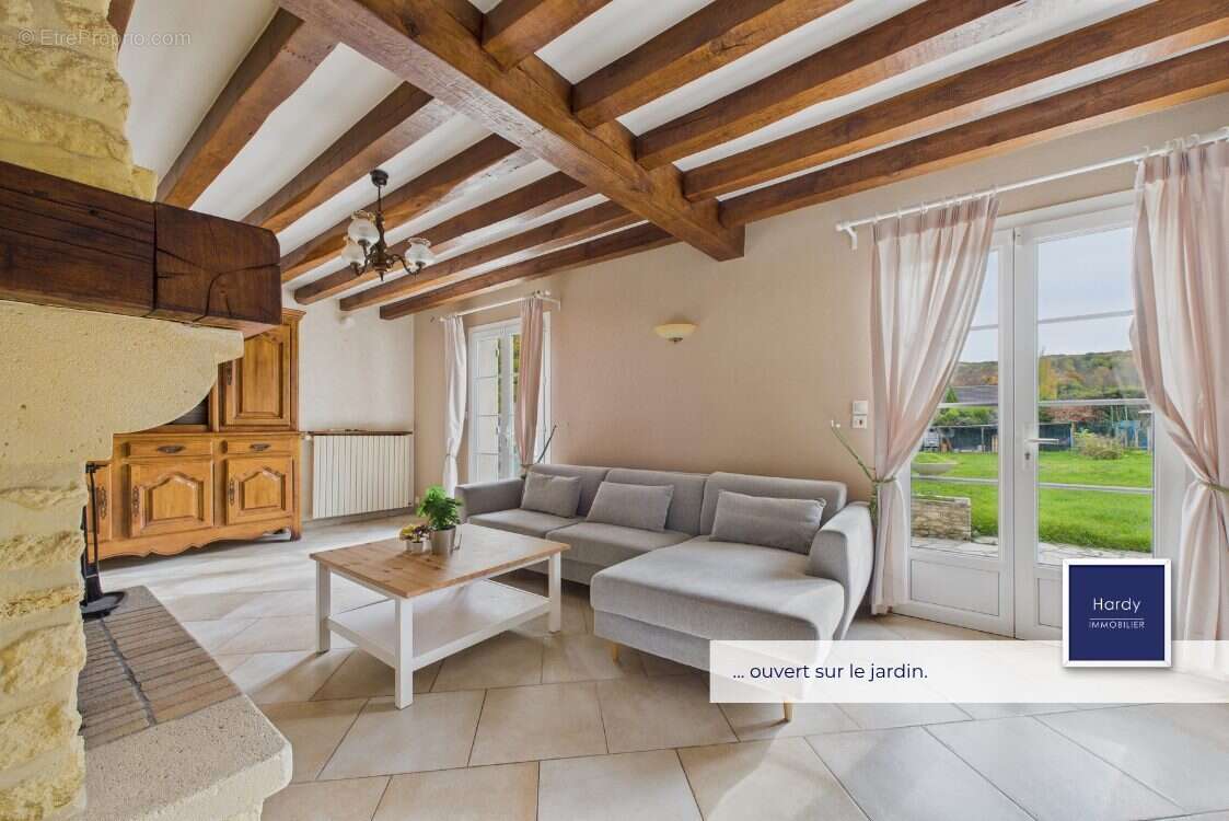 Maison à CONDECOURT