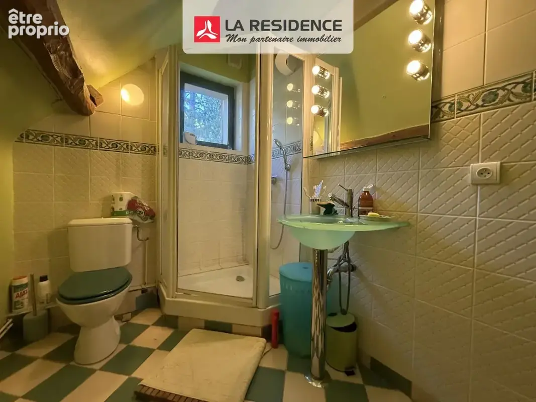 Maison 9 pièces 206 m² à vendre à La Villeneuve-En-Chevrie (78270) - photo 8