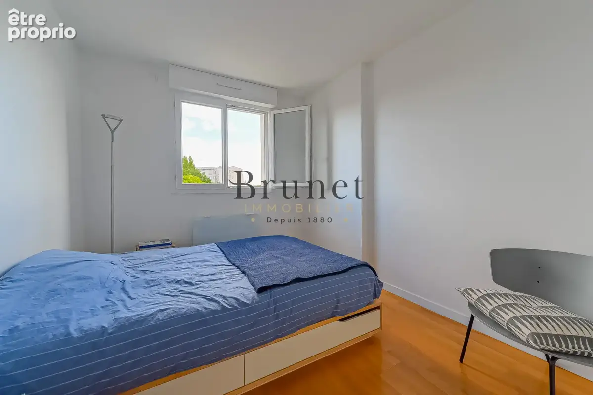 Dernier etage - deux pieces en excellent etat avec balcon terrasse - photo 6