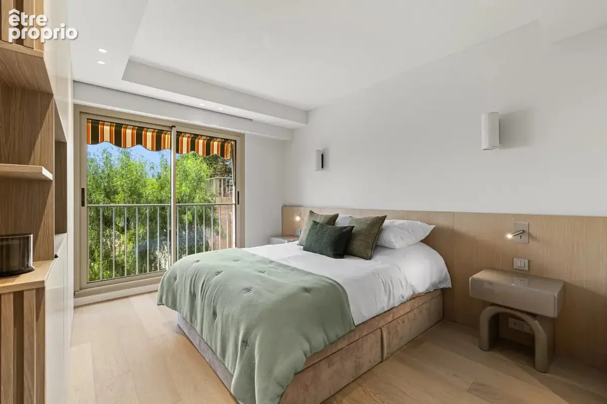 Villefranche-sur-mer – appartement d'exception avec jardin, terrasse et vue panoramique sur la rade - photo 8