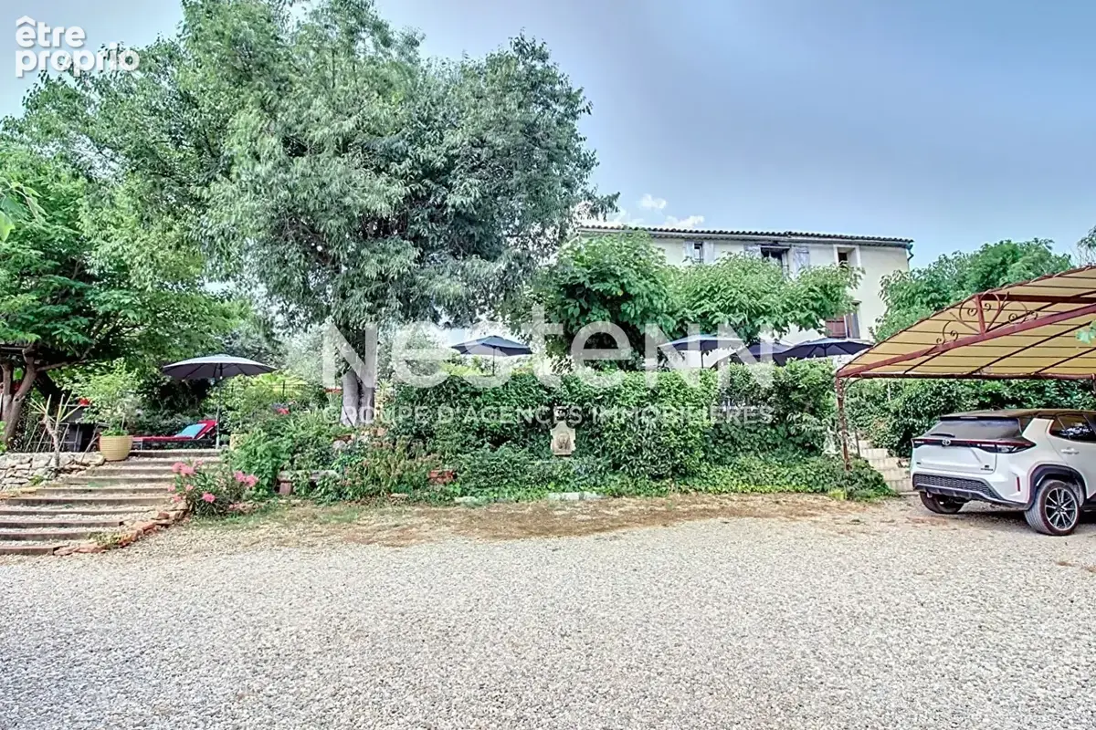 A VENDRE DRAGUIGNAN Bastide 3 suites parentales PISCINE terrain de 4000 m² - photo 11