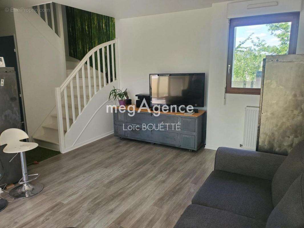 Appartement à SAINT-JACQUES-DE-LA-LANDE