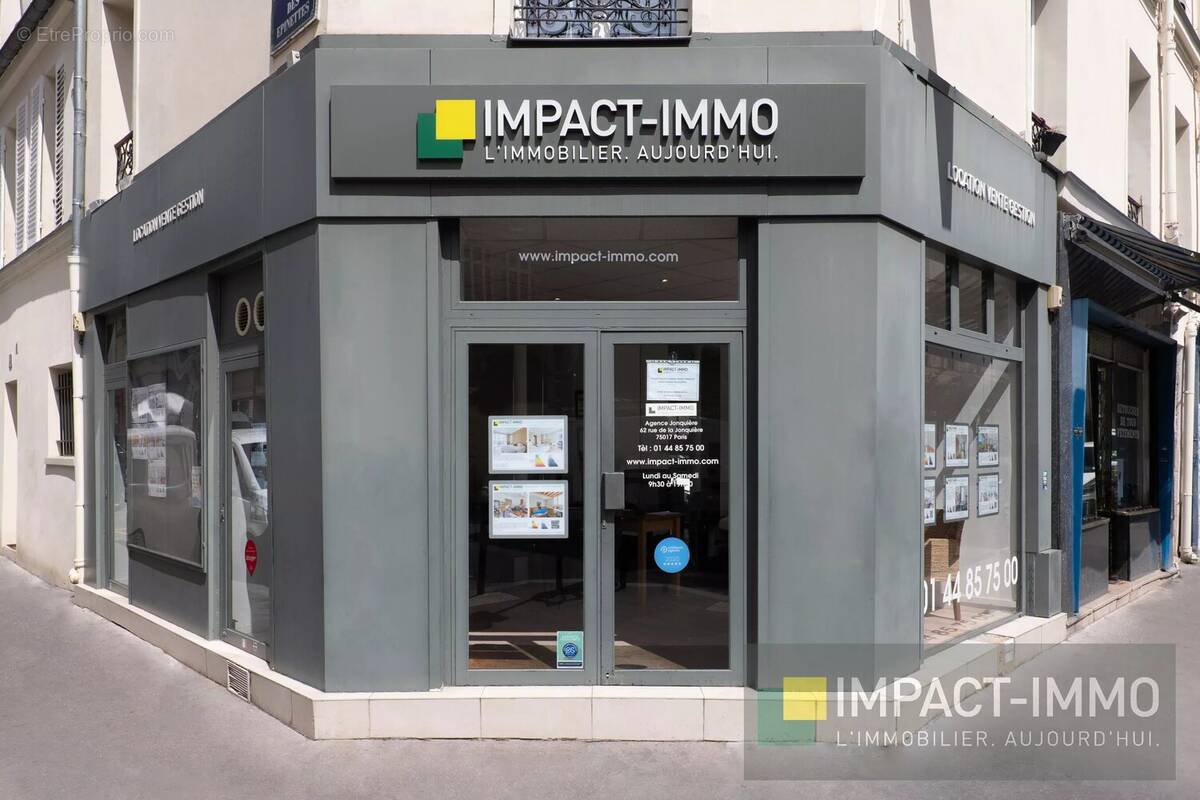 Appartement à PARIS-17E