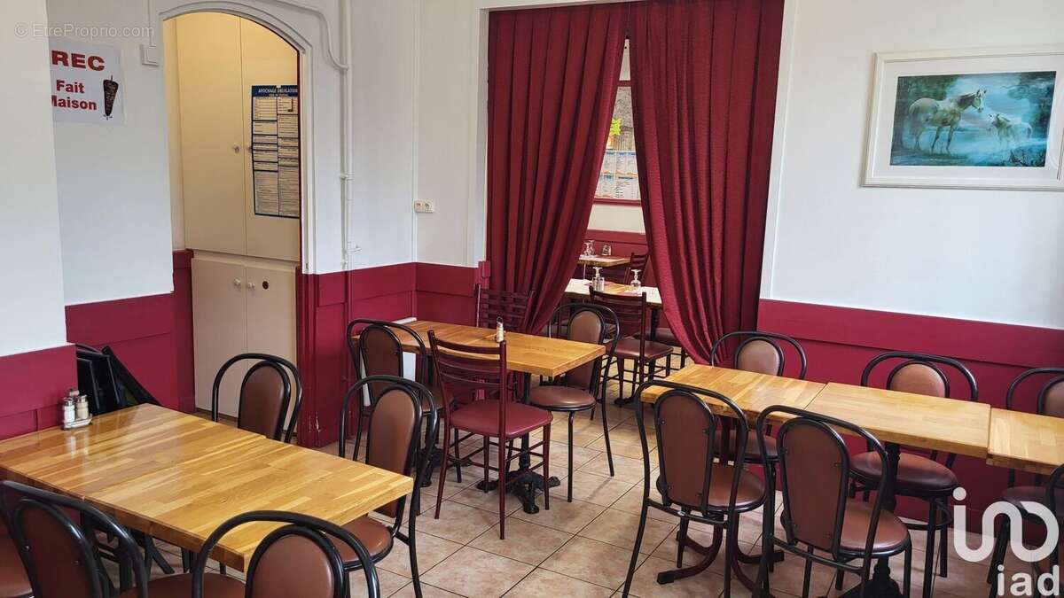 Photo 5 - Commerce à RUEIL-MALMAISON