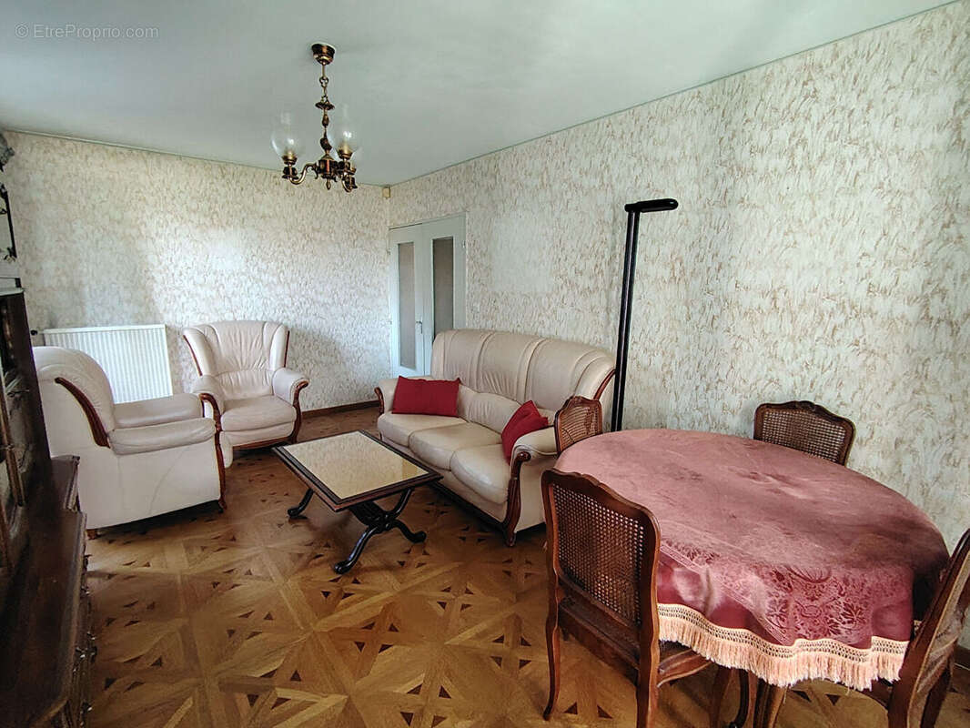 Appartement à MARSEILLE-14E