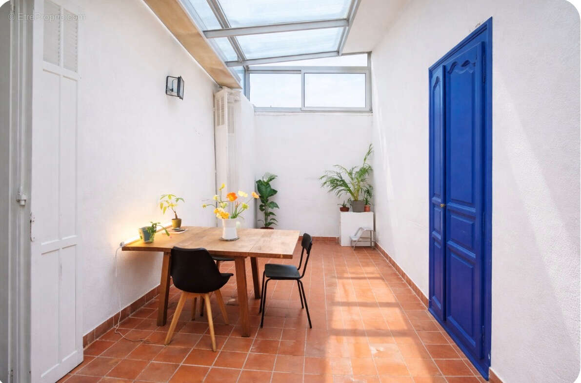Appartement à MARSEILLE-7E