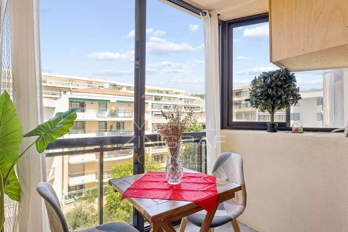 Appartement à CANNES