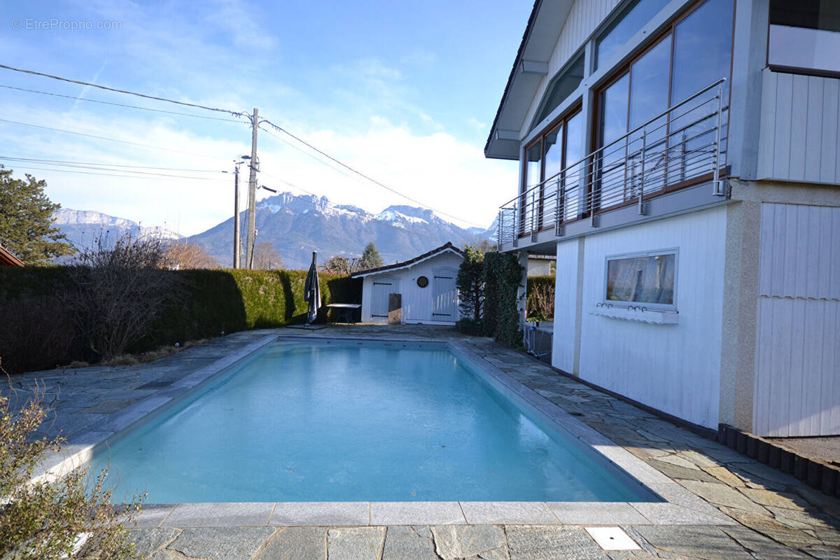 Maison à SAINT-JORIOZ